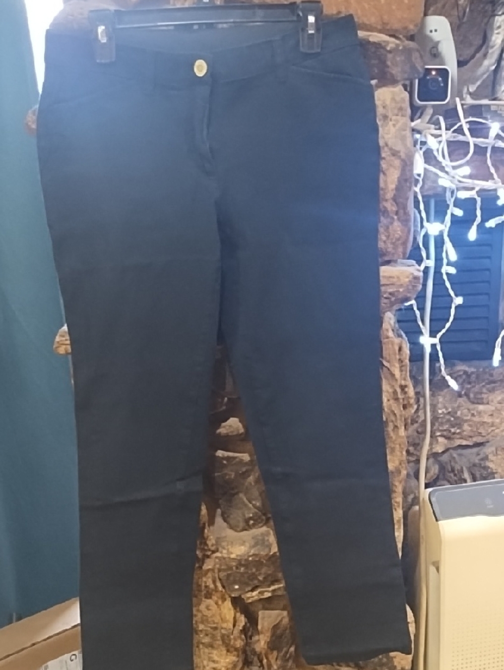 chicos Black So Slimming Ankle Jeans